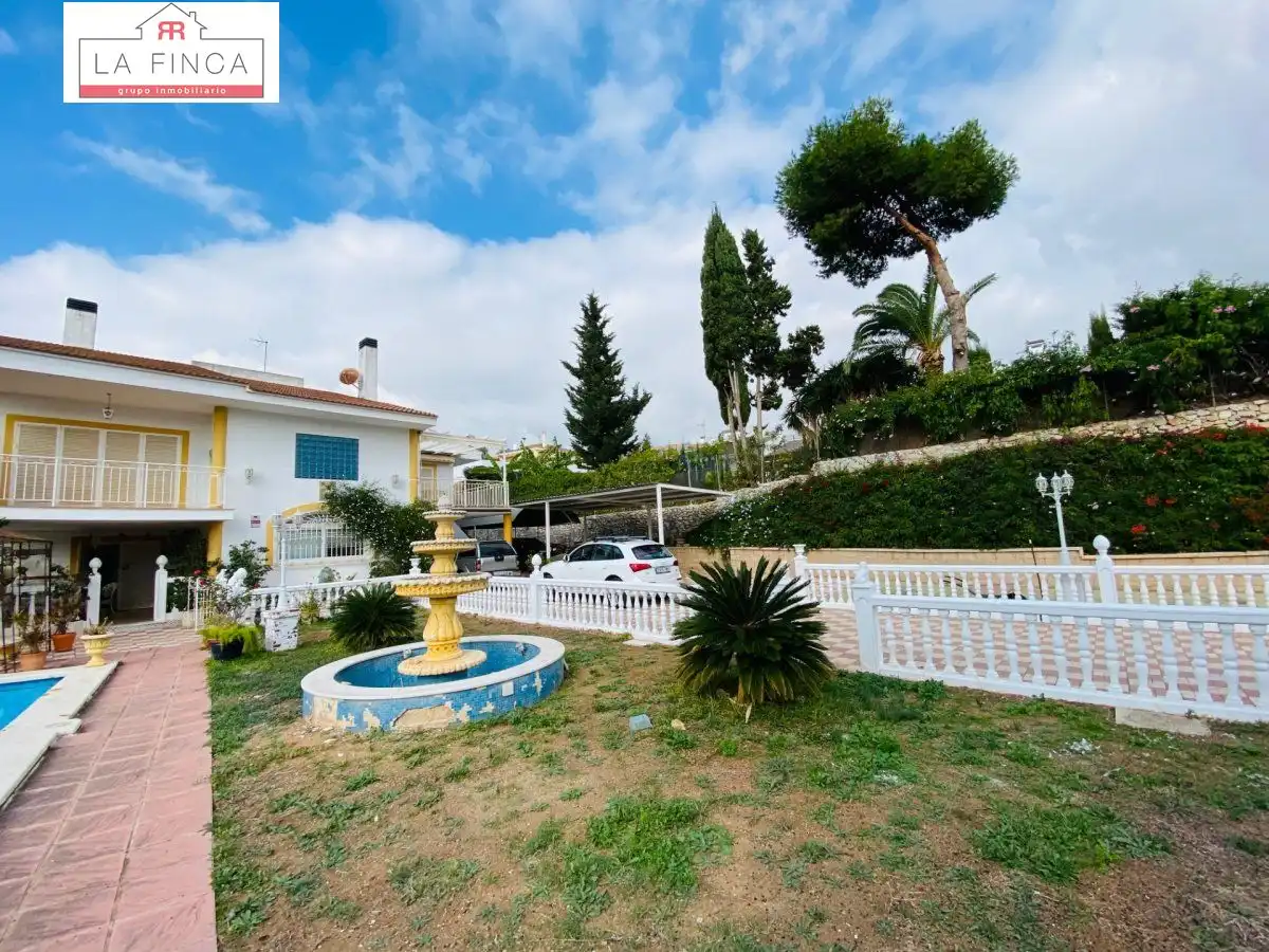 Exterior view of Houses for sale in Málaga  with Private garden, Terrace and Storage room