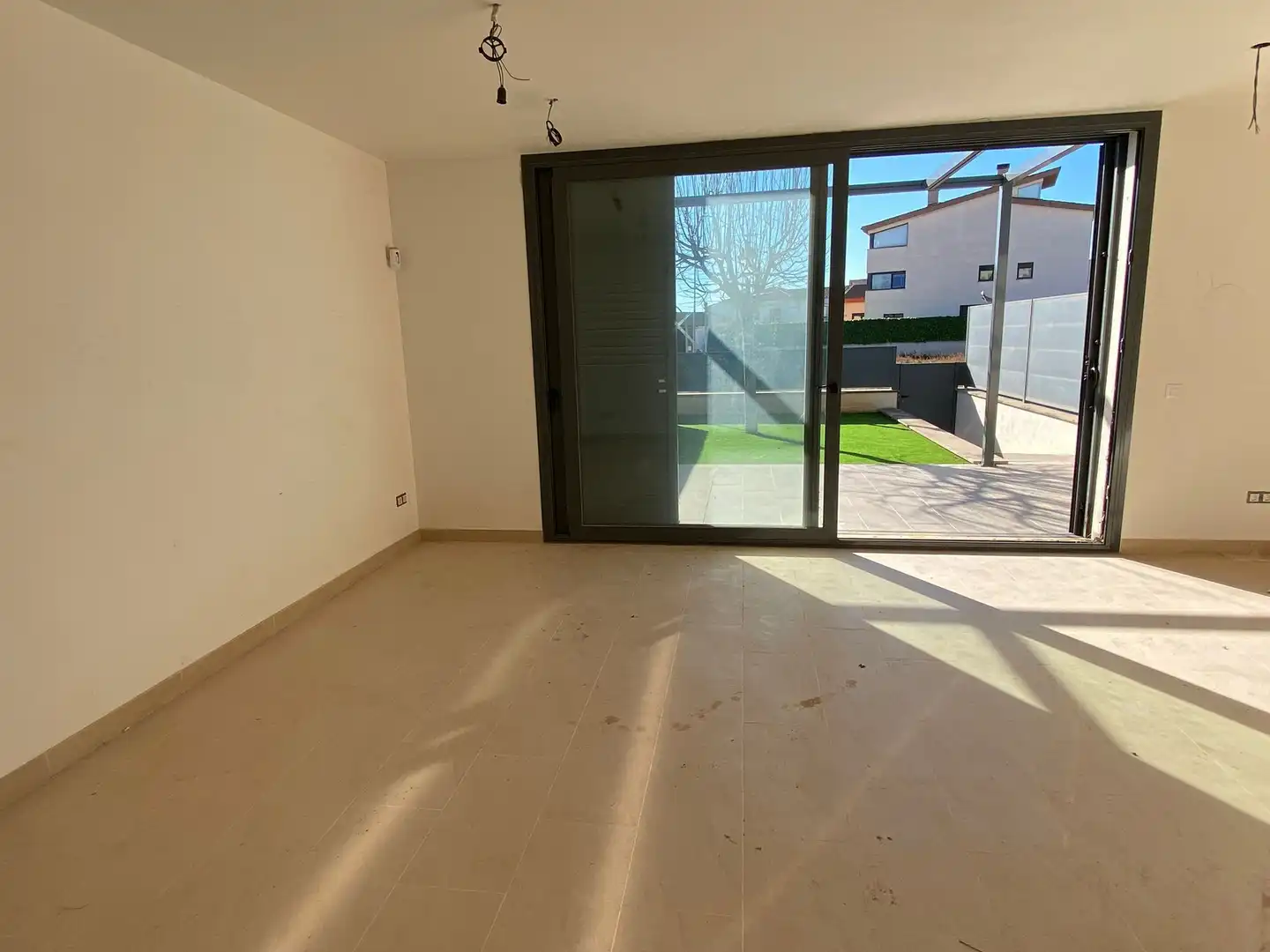 Casa adosada en venta en Carrer dels Prats, 6, Alió