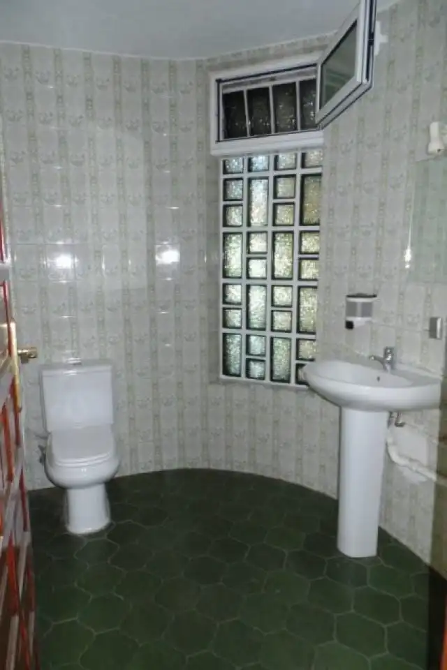Edificio en venta en Carretera Asturias, Sariegos
