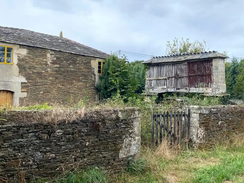 Haus zum Verkauf in Abelleiras