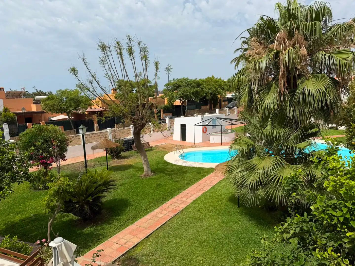 Adosado con piscina en venta en Torre del Mar, imagen 3