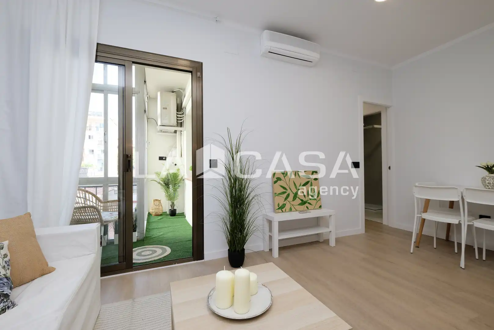 Bedroom of Flat for sale in Barcelona  with Balcony