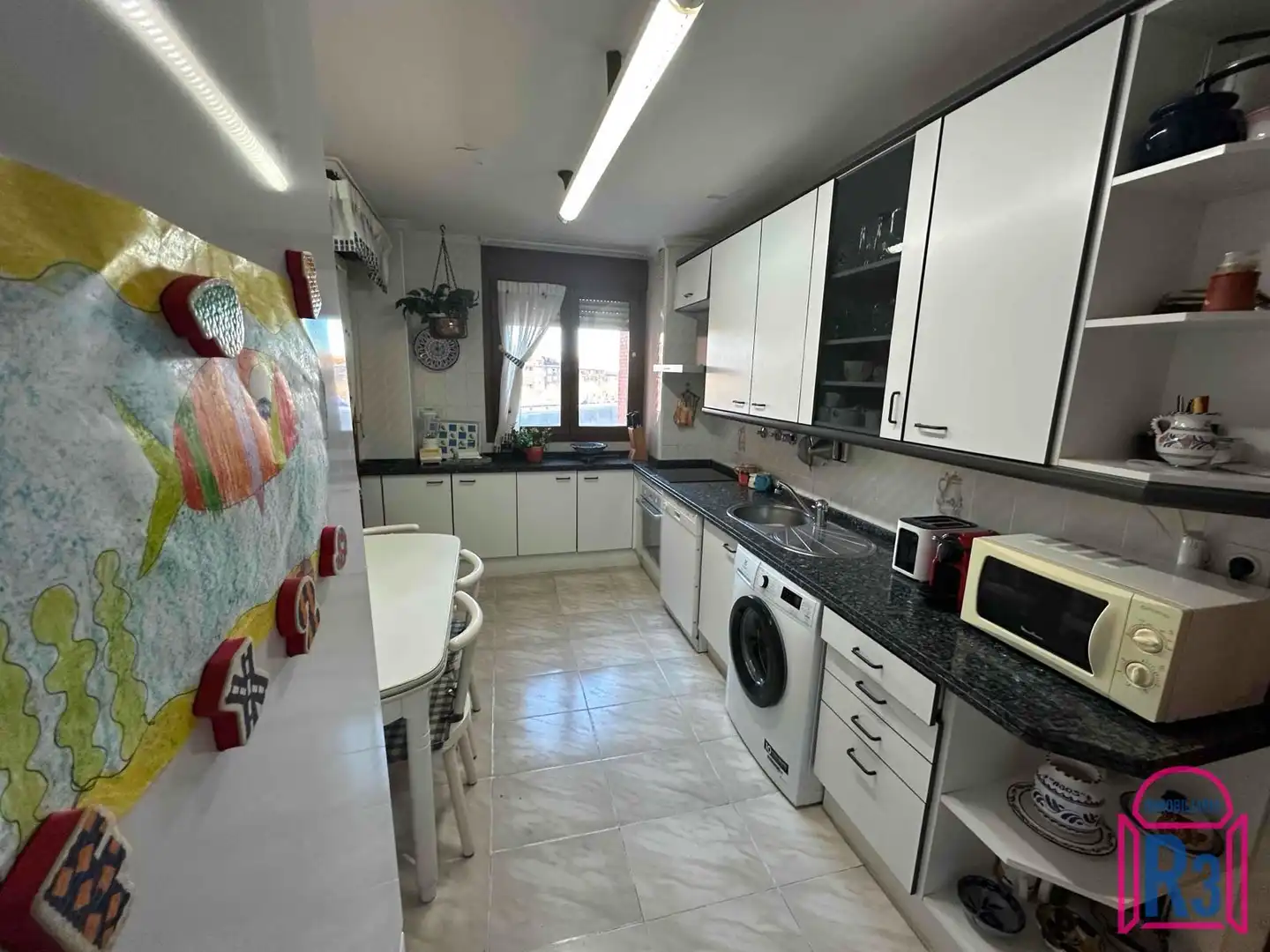 Kitchen of Flat for rent in León Capital   with Heating, Terrace and Storage room