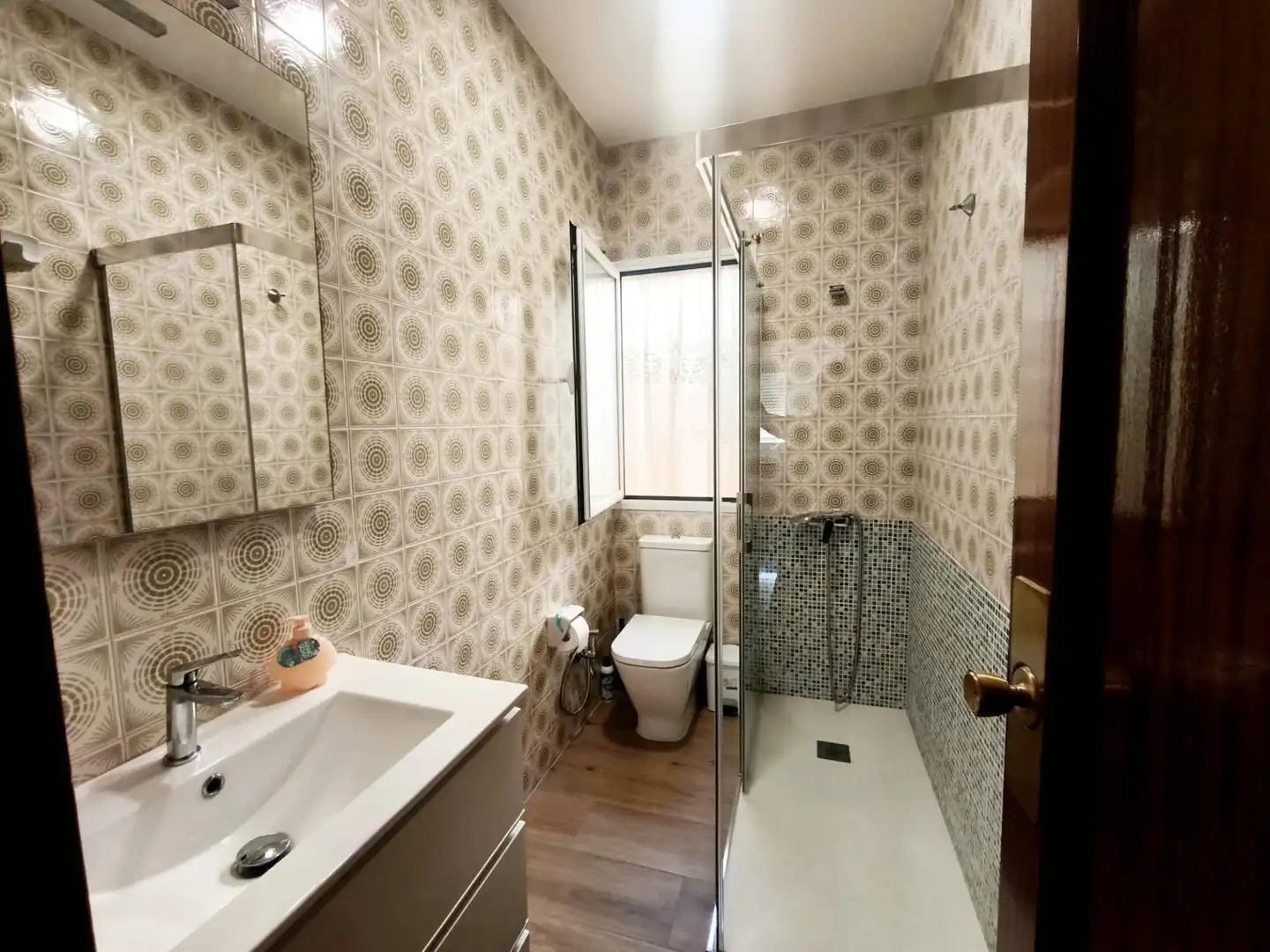 Bathroom of Attic for rent in Maracena  with Terrace, Furnished and Balcony