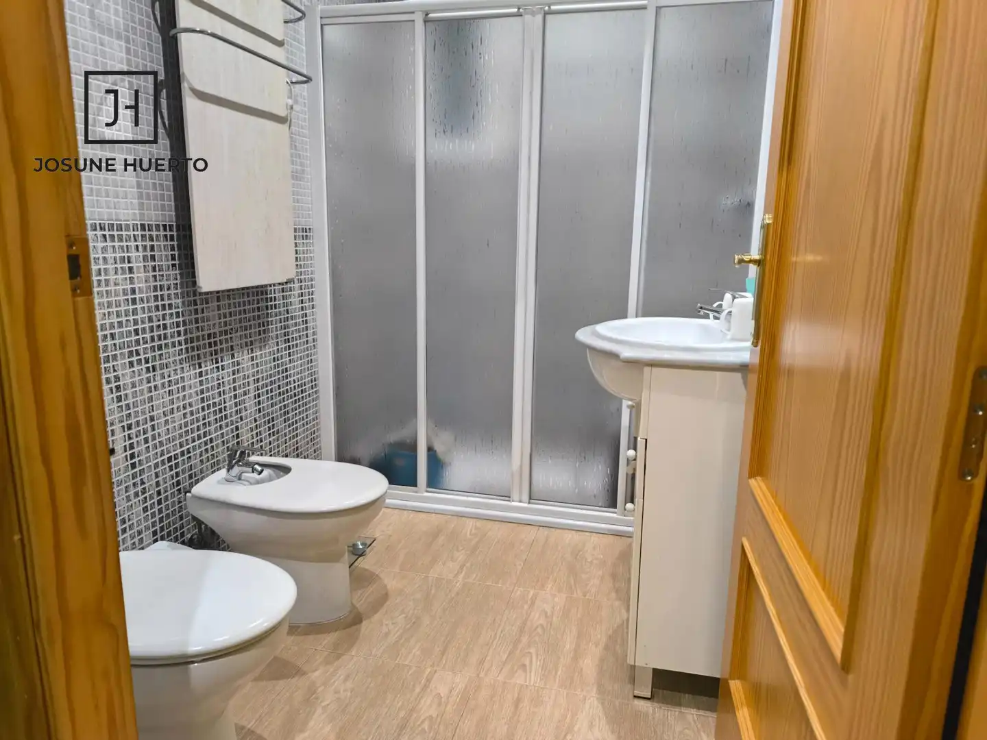 Badezimmer von Haus oder Chalet zum Verkauf in Zalamea de la Serena mit Klimaanlage und Heizung