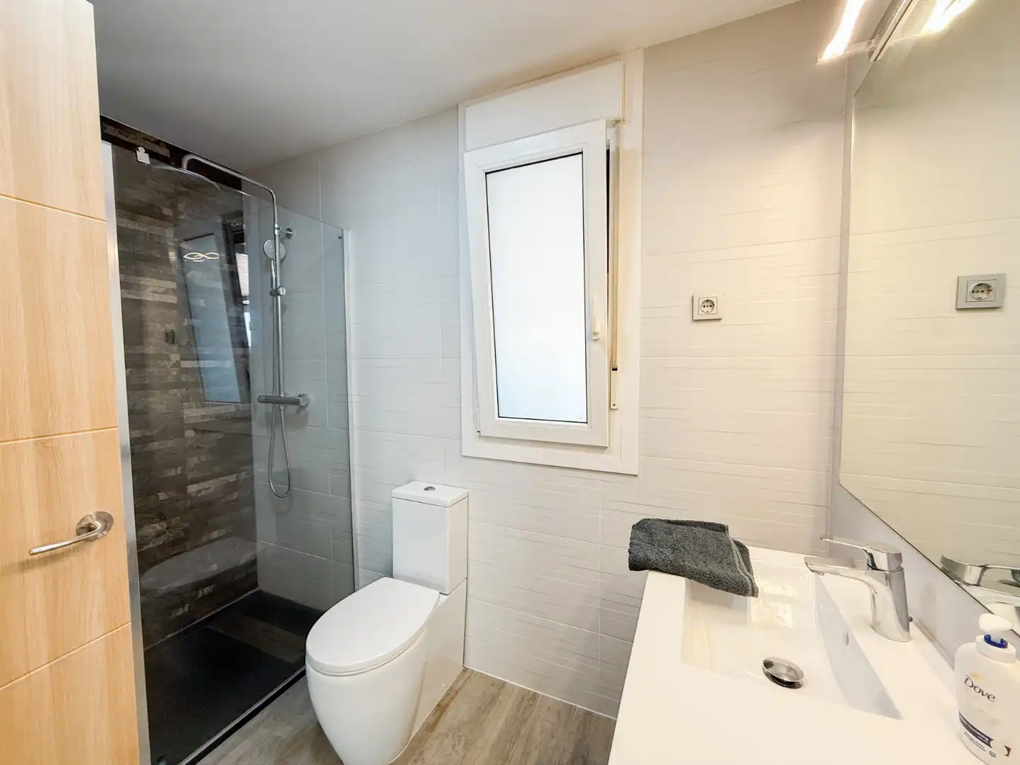Badezimmer von Haus oder Chalet zum Verkauf in Águilas mit Klimaanlage, Privatgarten und Terrasse