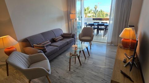 Foto 3 de Pis en venda a Avenida Jacaranda (las Chapas), Las Chapas - Alicate Playa, Marbella