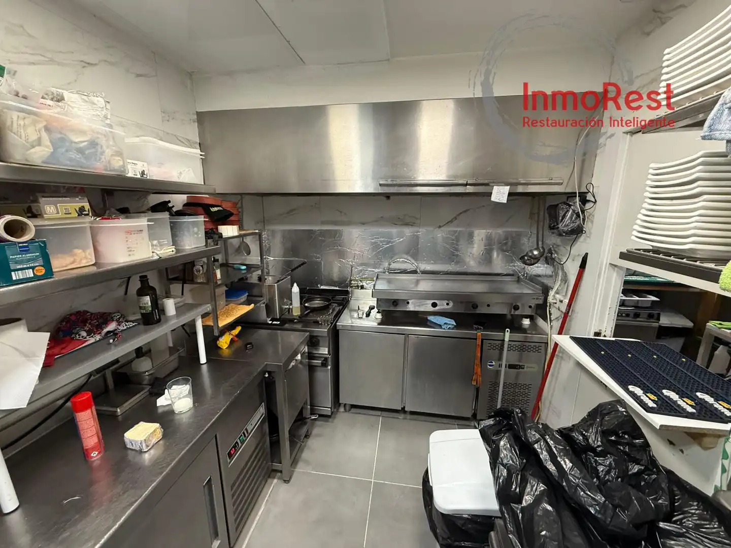 Cocina de Local de alquiler en Madrid con Aire acondicionado