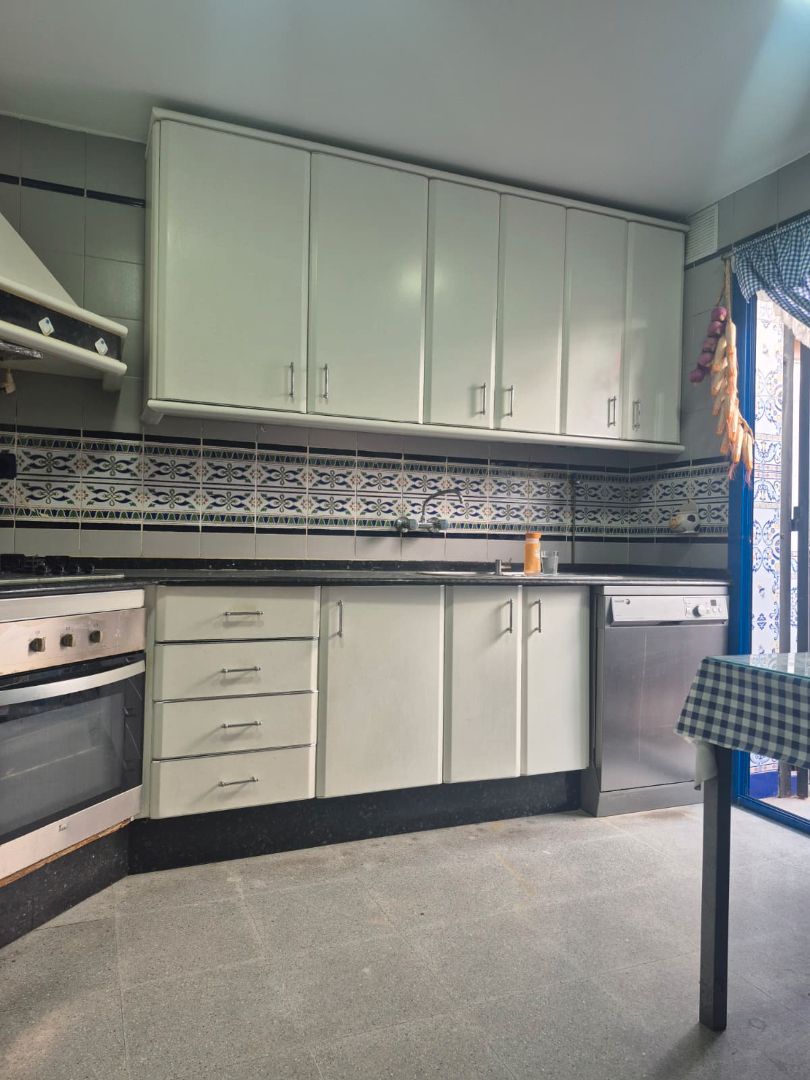 Kitchen of House or chalet for sale in Chiclana de la Frontera