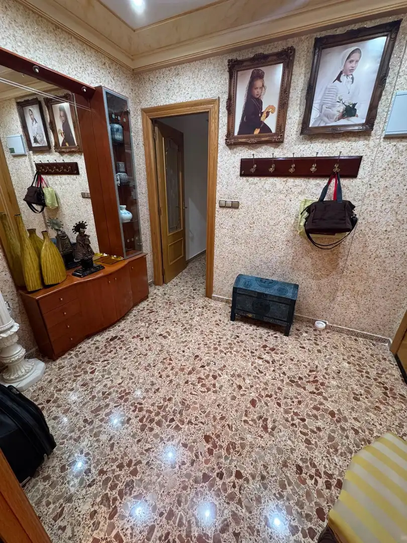 Flat for sale in Torrent  with Air Conditioner, Terrace and Furnished