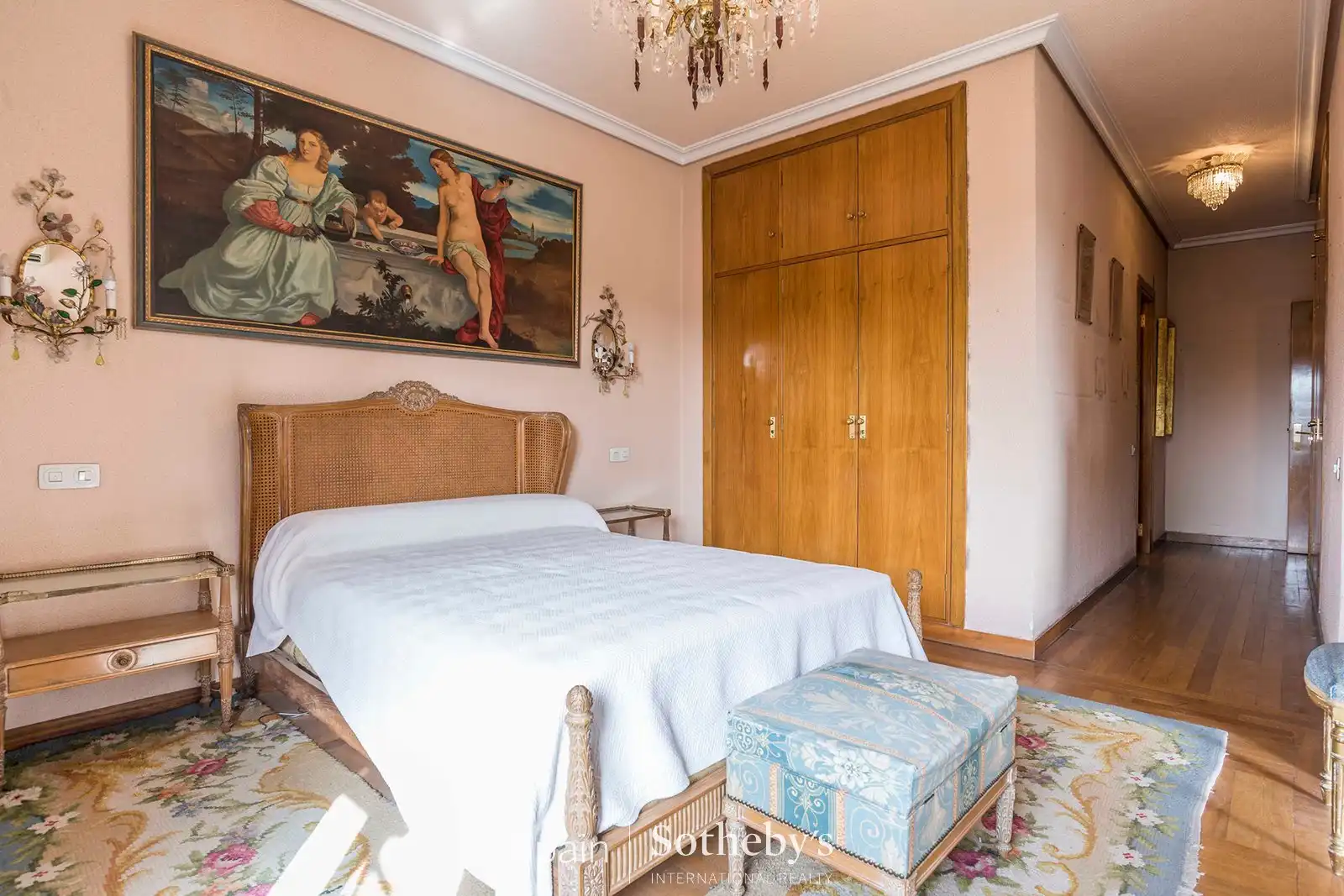 Habitación de Apartamento en venta en Madrid con Aire acondicionado, Calefacción y Jardín privado