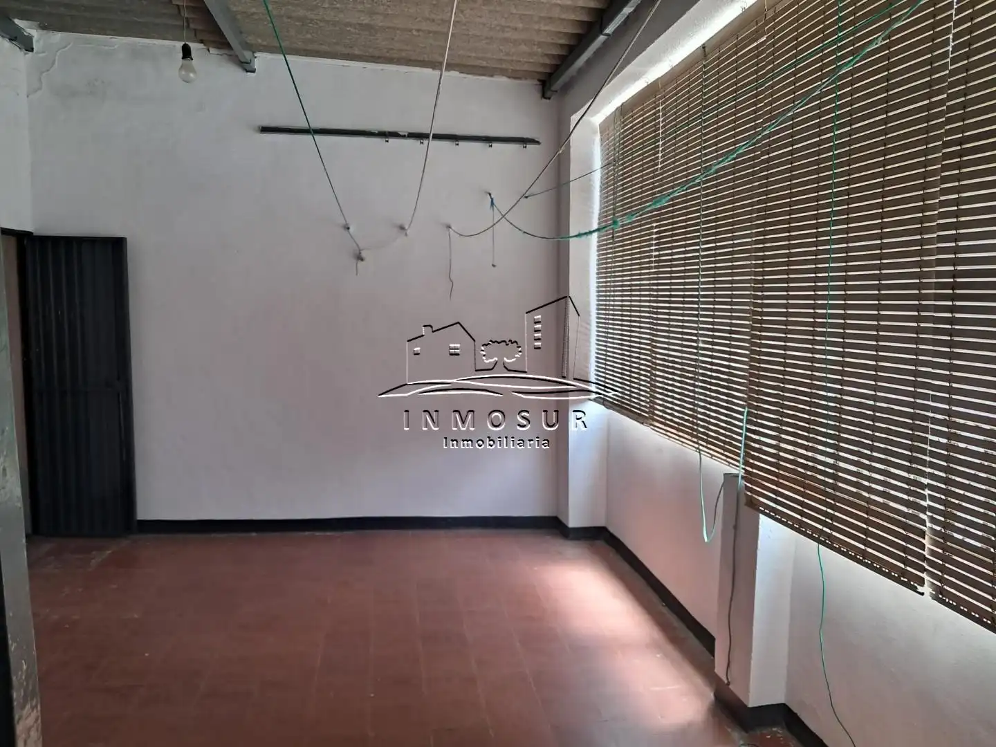 Casa adosada en venda en Lucena amb Terrassa