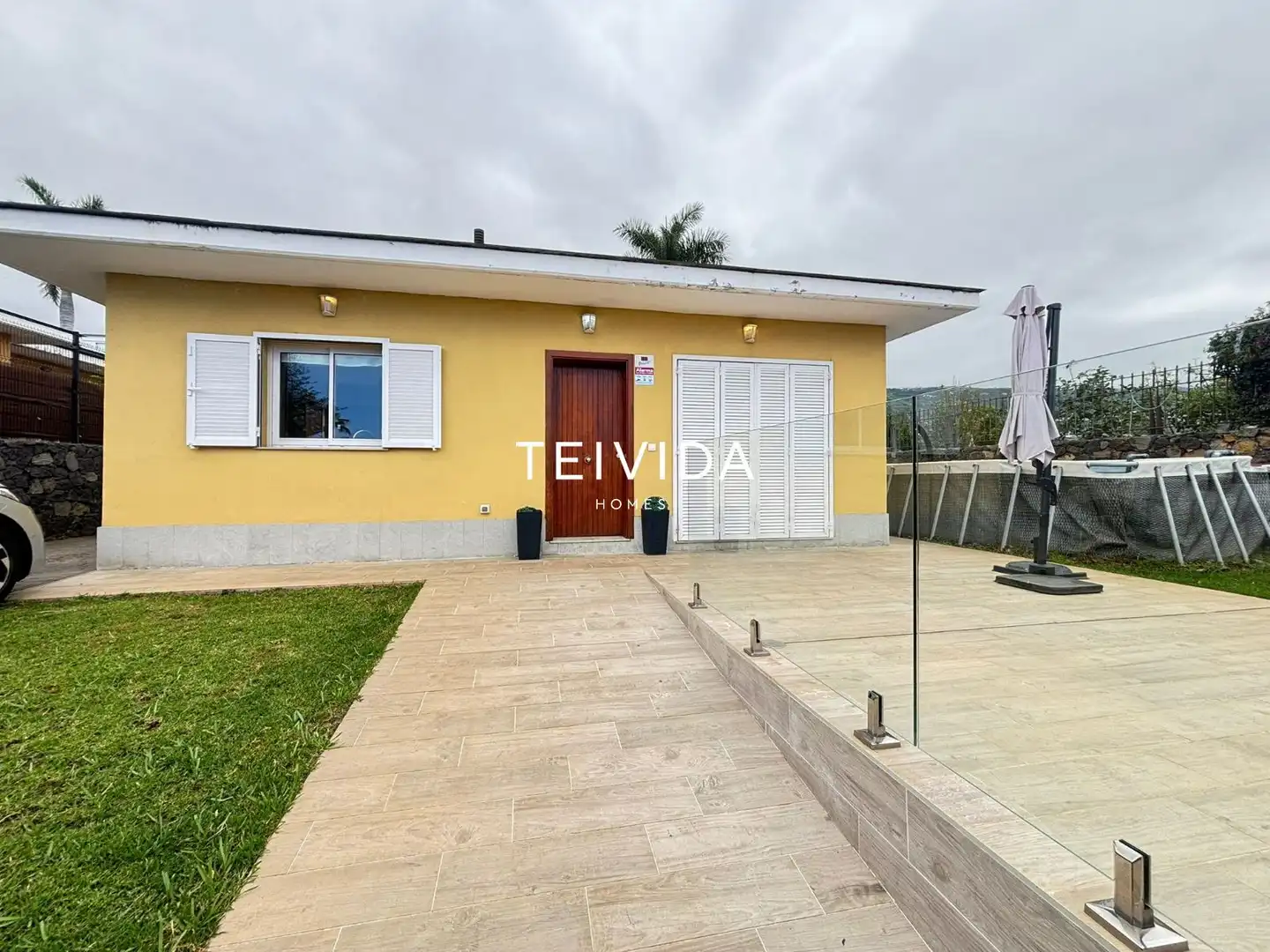 Exterior view of Houses for rent in La Orotava  with Storage room, Swimming Pool and Furnished