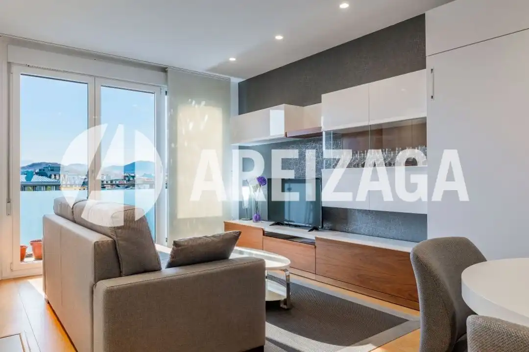 Sala de estar de Piso en venta en Donostia - San Sebastián  con Calefacción, Terraza y Trastero