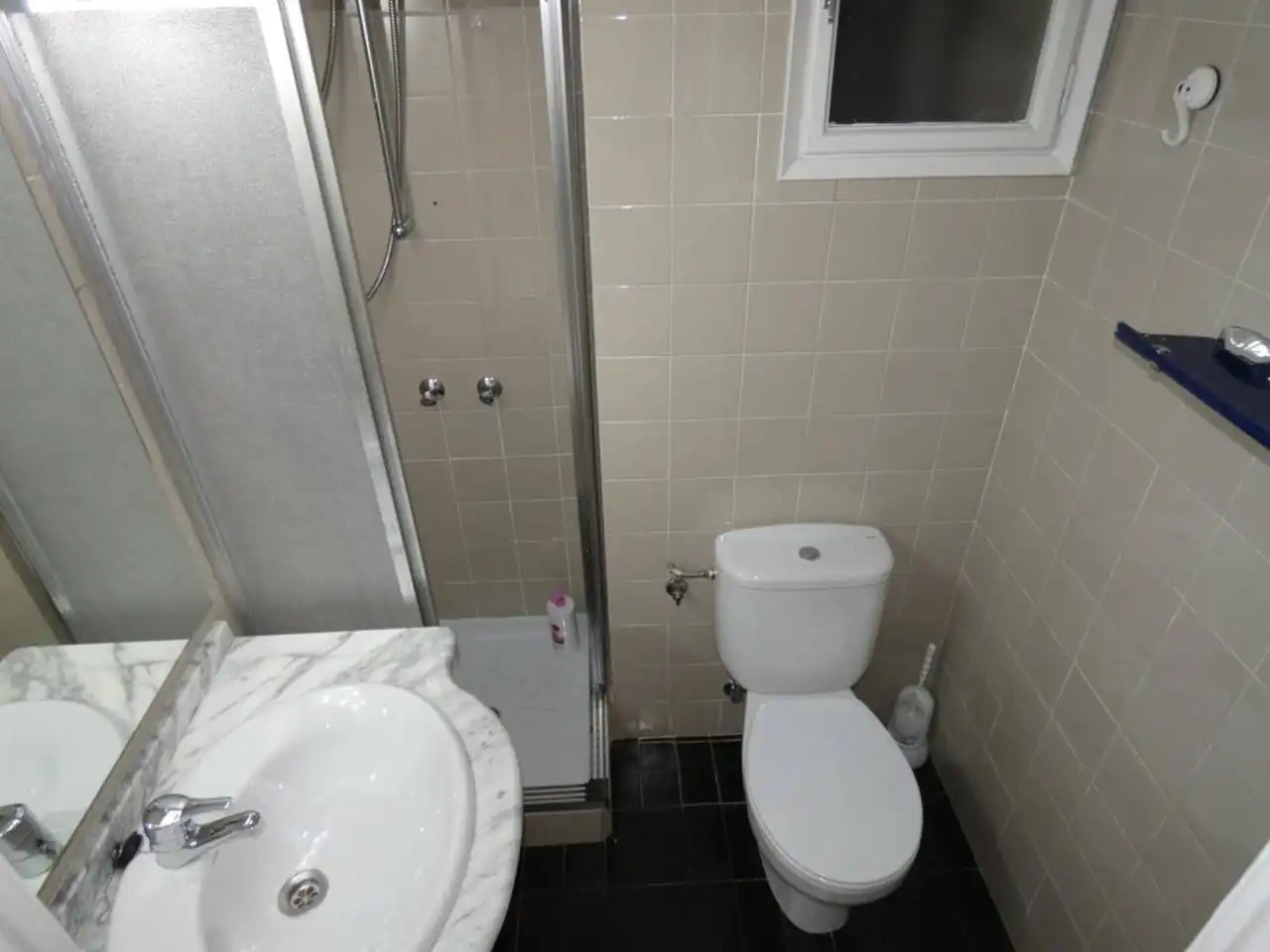 Bathroom of Flat for sale in Sant Feliu de Guíxols  with Terrace and Community pool
