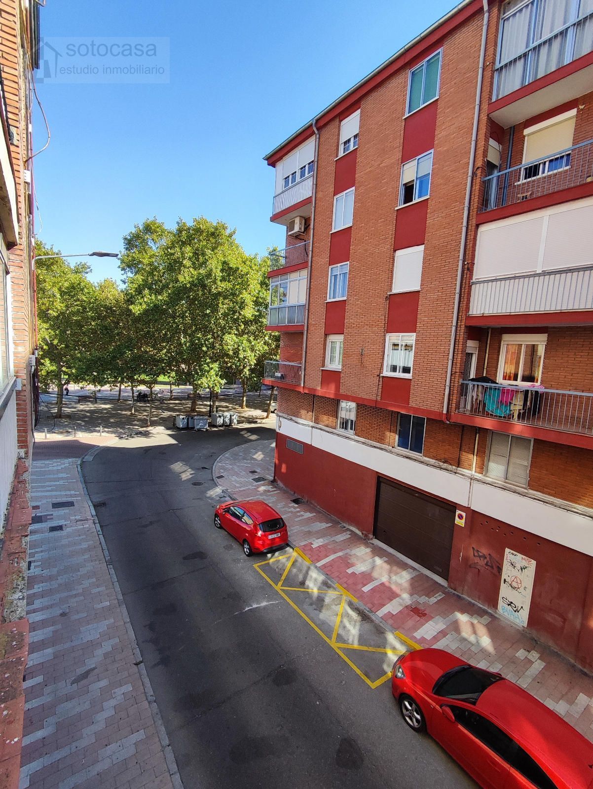 Vista exterior de Pis en venda en Valladolid Capital amb Calefacció