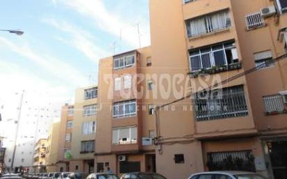 Exterior view of Flat for sale in  Sevilla Capital  with Air Conditioner and Heating