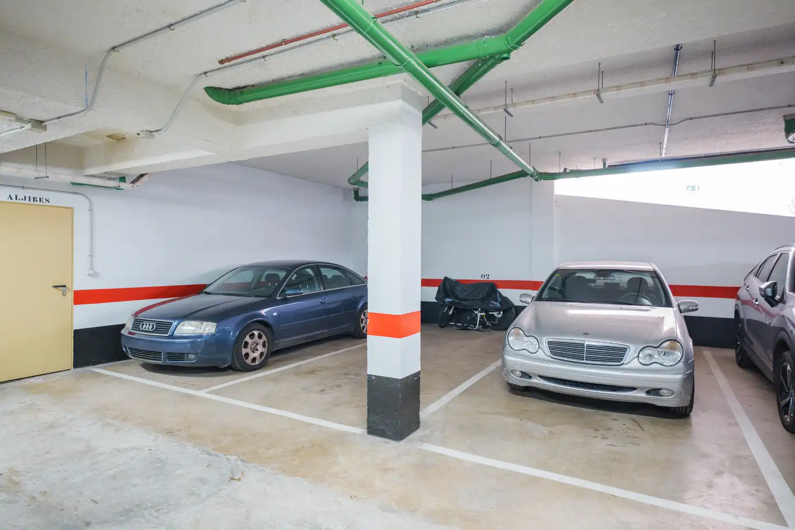 Parking of Flat for sale in San Cristóbal de la Laguna  with Furnished, Oven and Washing machine