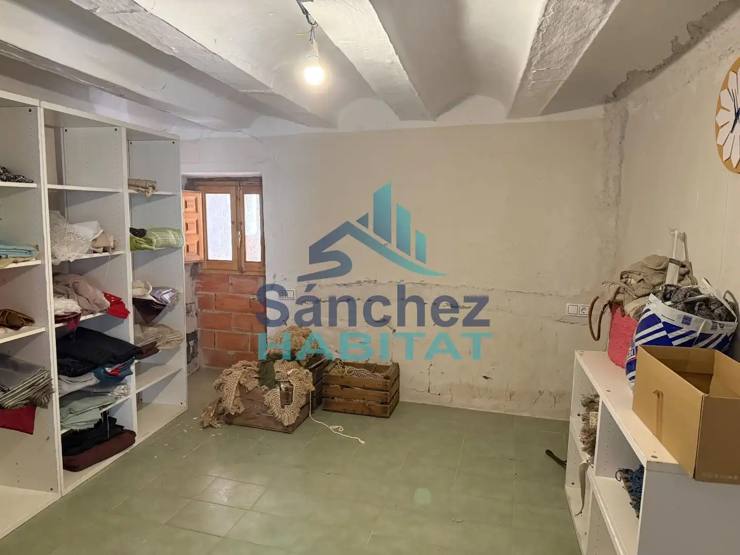 Finca rústica en venda en Chelva amb Jardí privat, Terrassa i Traster