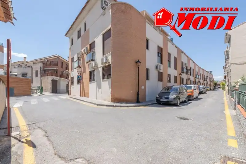 Flat with lift for sale in Ogíjares, imagen 2