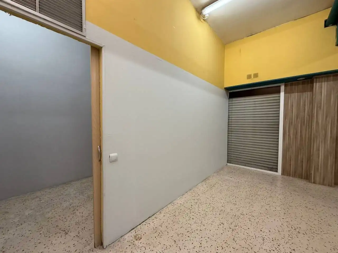 Gewerbefläche zum Verkauf in Sud, imagen 6
