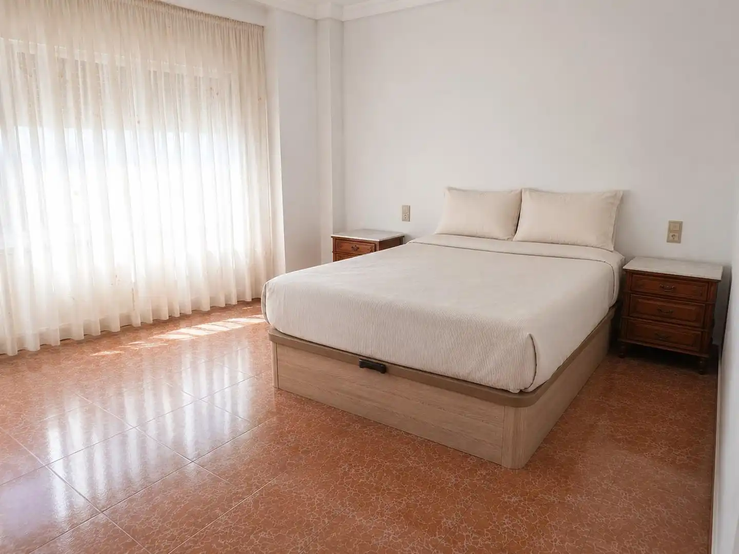 Habitación de Casa o chalet en venta en Burriana / Borriana con Aire acondicionado, Calefacción y Terraza