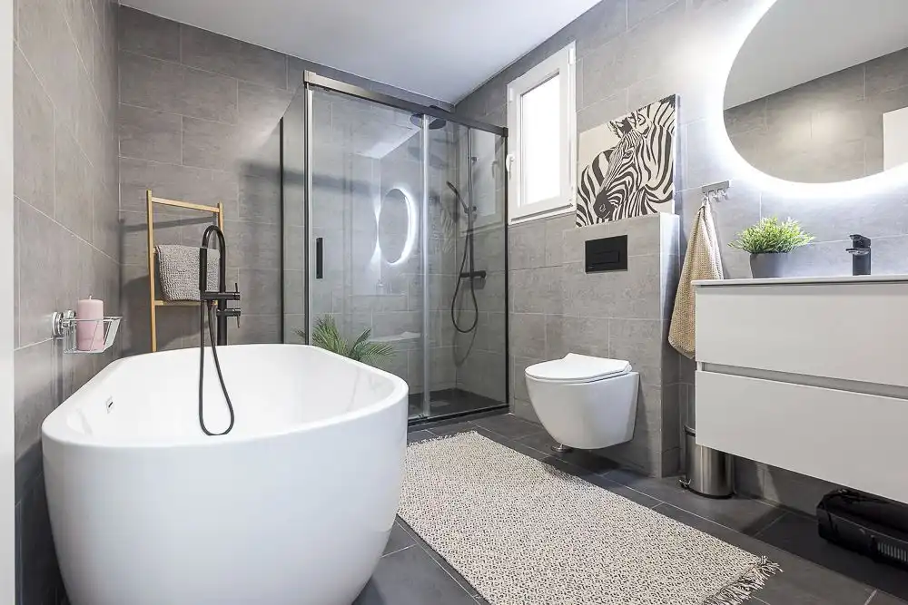Bathroom of Flat for sale in Barcelona  with Air Conditioner and Heating