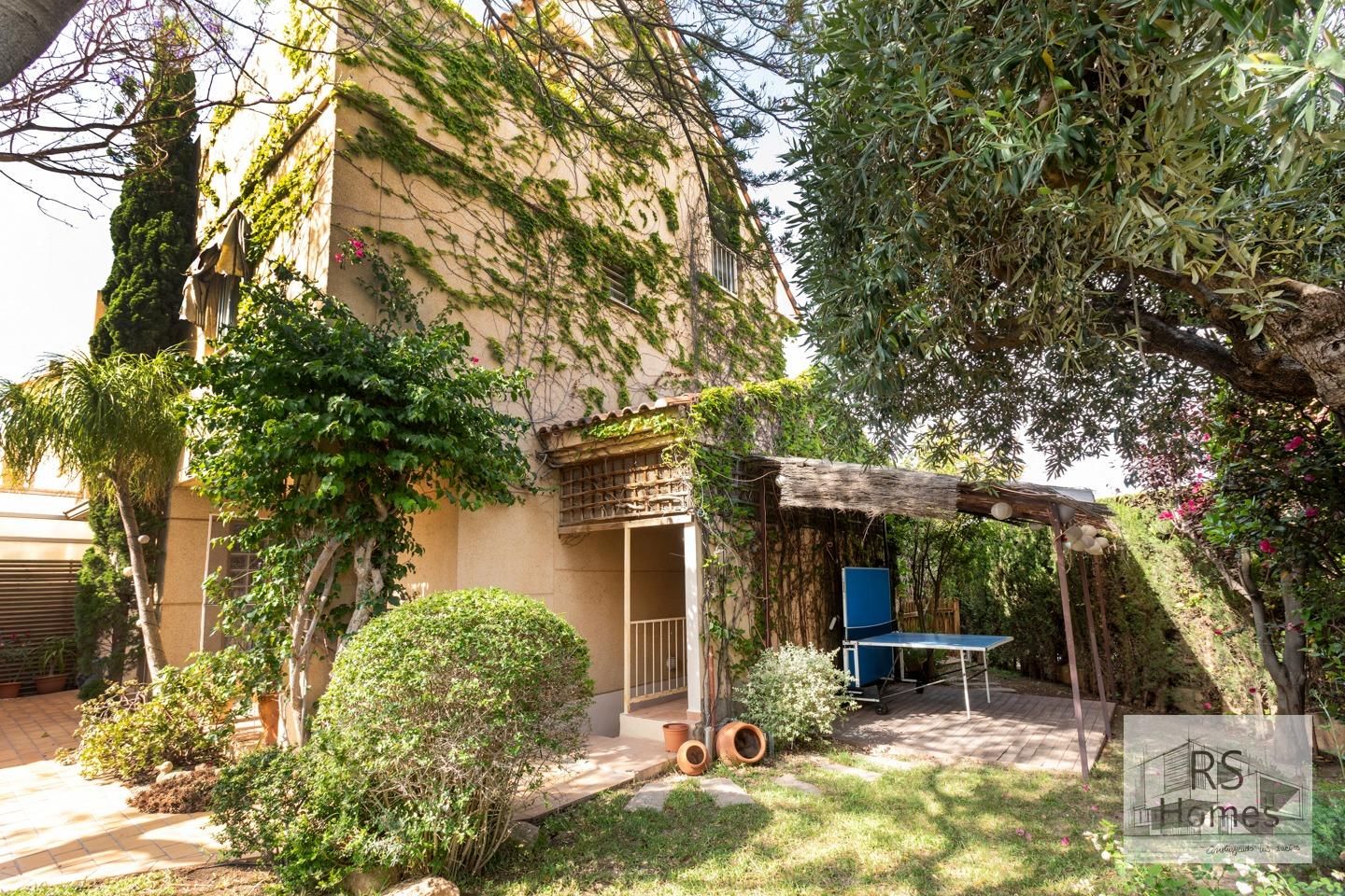 Jardí de Casa adosada en venda en Bétera amb Aire condicionat, Calefacció i Jardí privat
