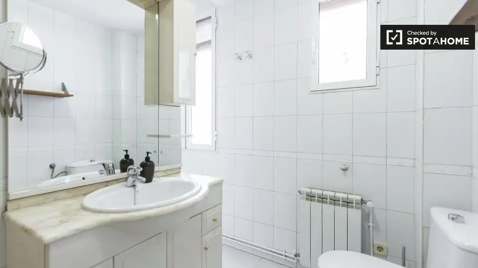 Habitació a Madrid, Madrid