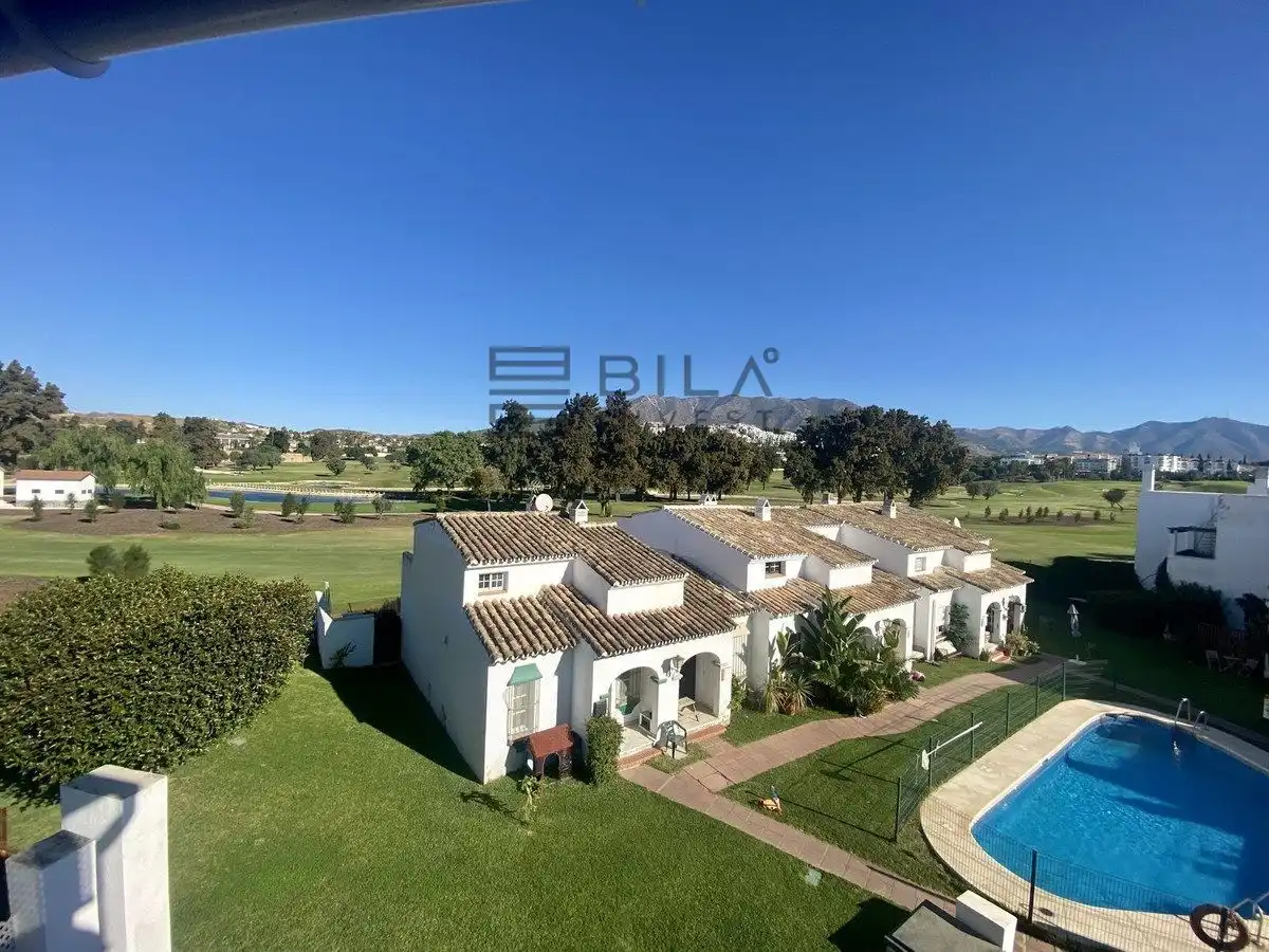 Adossat amb piscina en venda a Urb. los Olivos, imagen 2