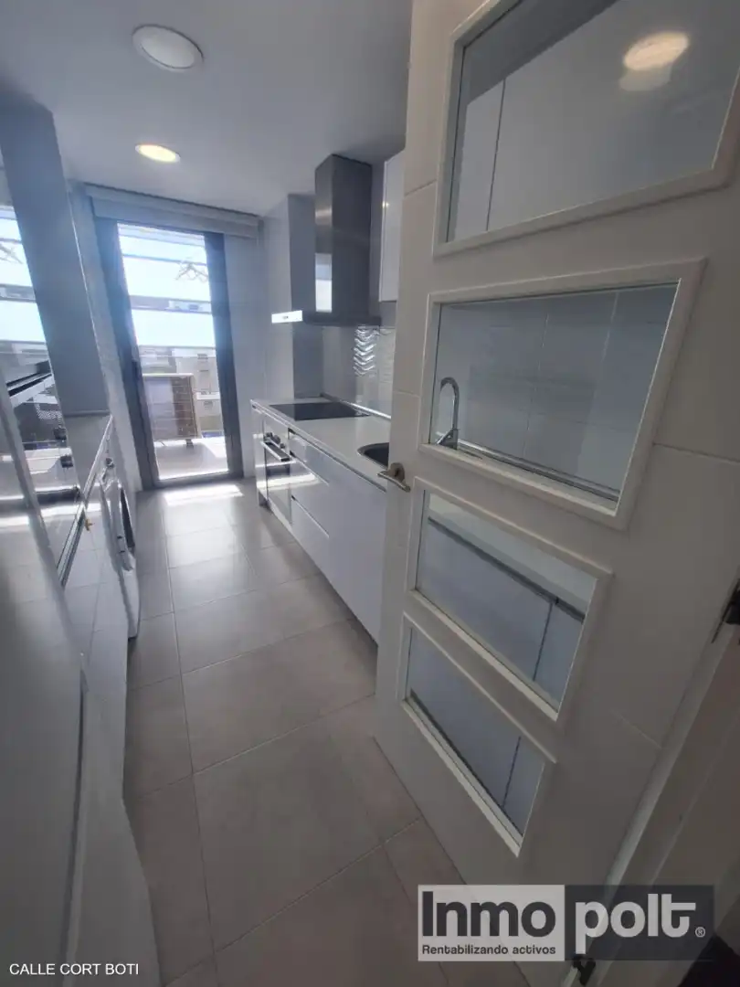 Cocina de Piso de alquiler en Madrid con Aire acondicionado, Horno y Lavadora