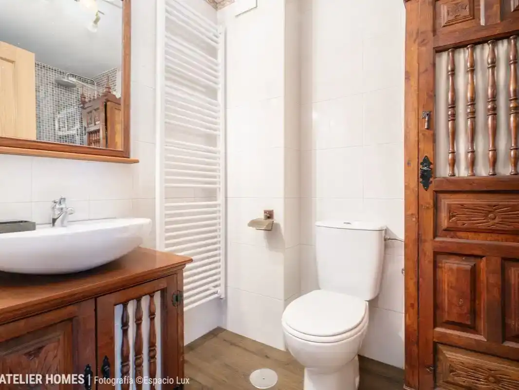 Baño de Piso en venta en Sallent de Gállego con Parquet, Trastero y Piscina