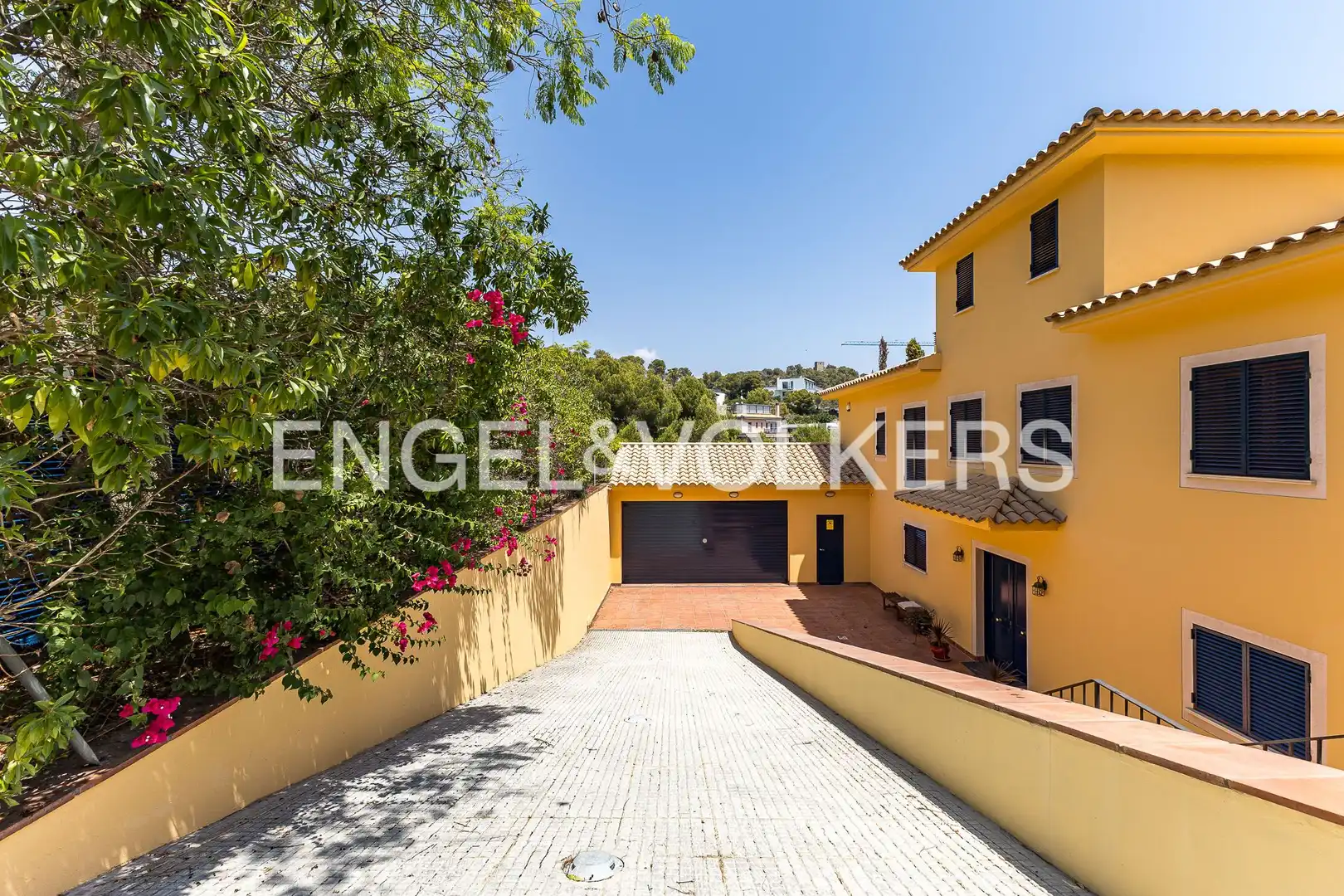 Exterior view of Houses for sale in Sitges  with Air Conditioner, Heating and Private garden