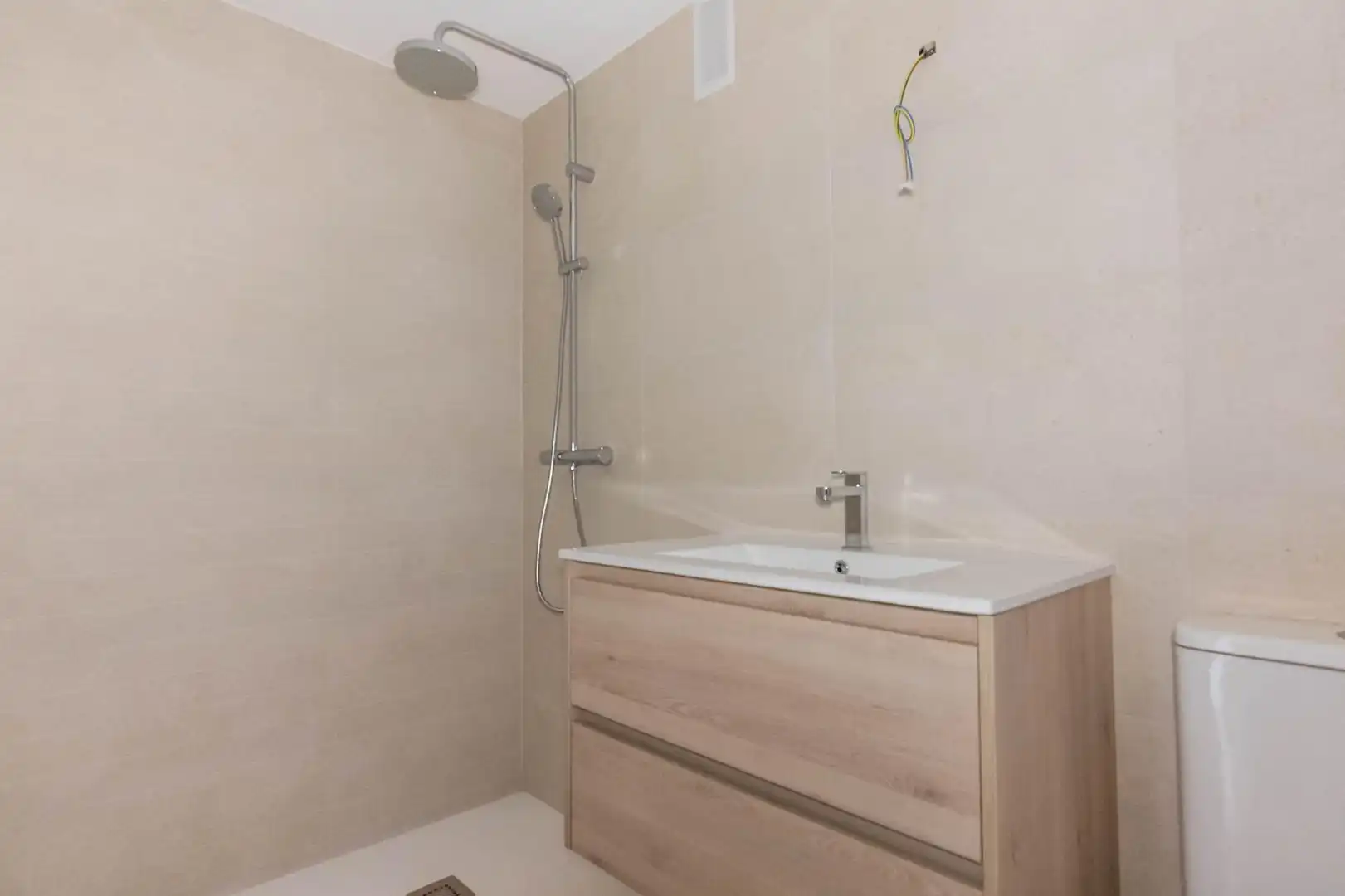 Piso en venta en Avenida ZARAICHE, La Flota