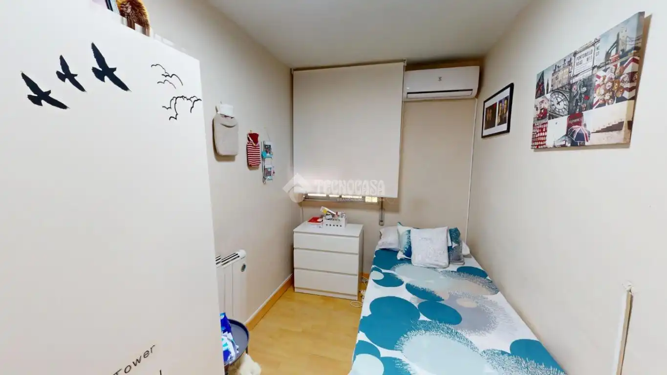 Bedroom of Flat for sale in Leganés  with Air Conditioner, Heating and Terrace