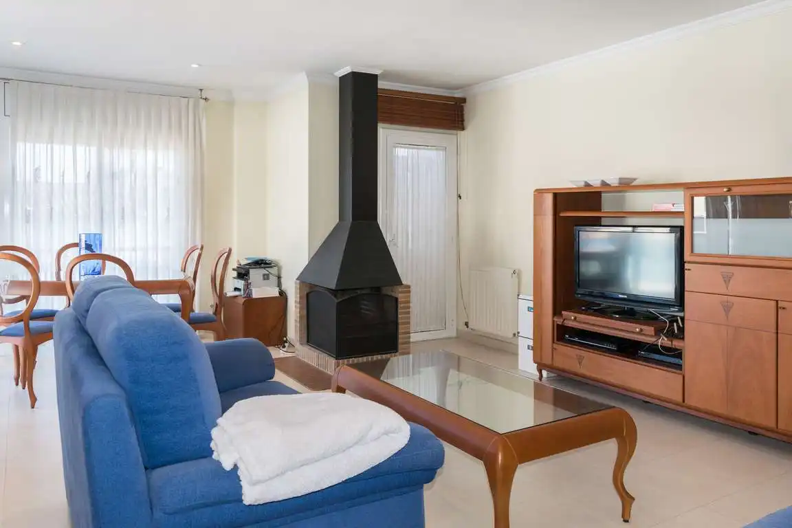 Living room of Duplexes for sale in L'Escala  with Heating, Terrace and Furnished