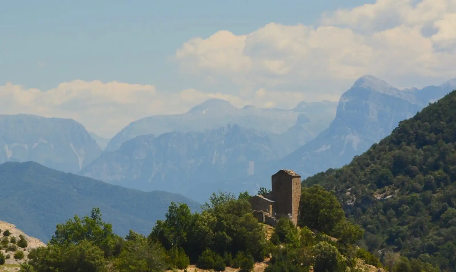 Vista exterior de Casa o chalet en venta en San Miguel del Cinca