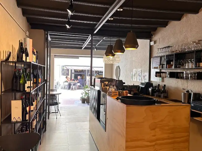 Business premises for transfer in Calle Ruiz Zorrilla 15, imagen 4