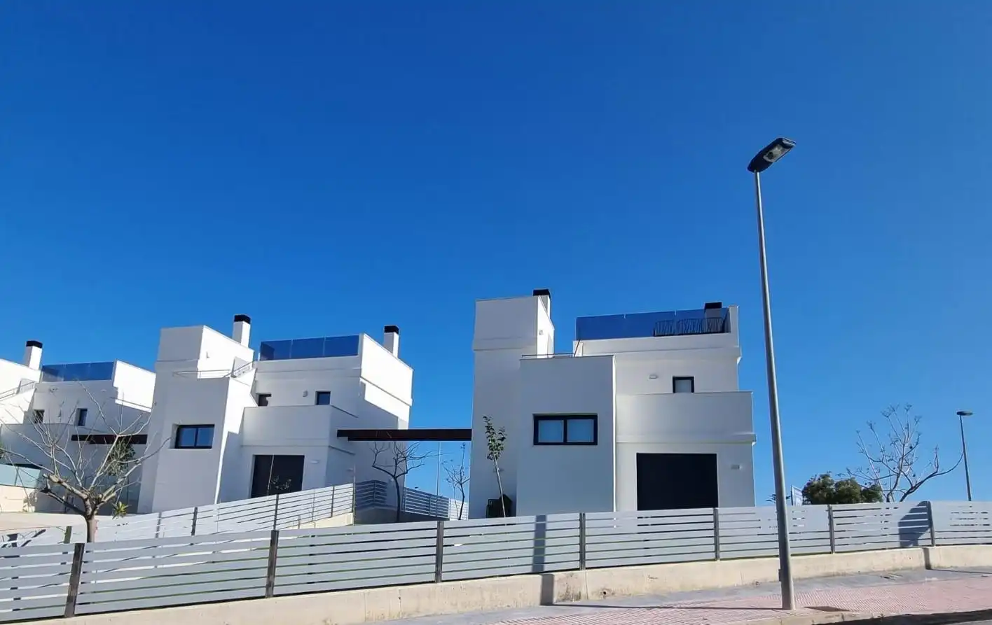Casa con piscina en venta en De L'Espígol, imagen 9