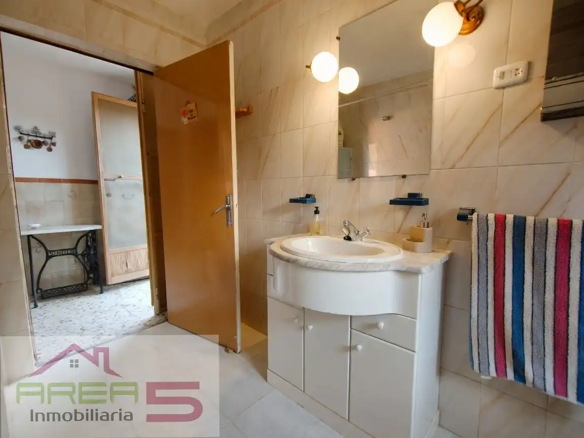 Chalet con piscina en venta en Oeste, imagen 19