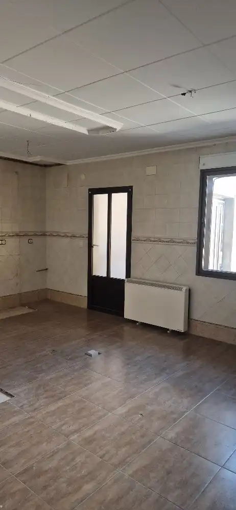 Casa adosada en venta en Madrigueras