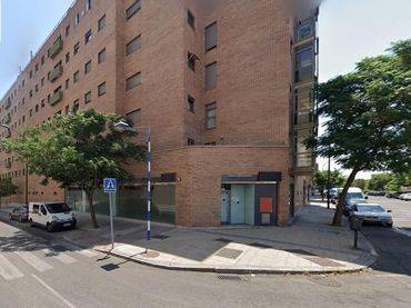Local comercial en venda a Avenida Avenida Mariano Moreno El Músico