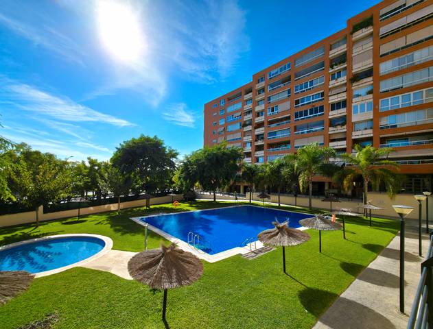 Piso en Venta en Carrer Nadadora Carmen Soto, 10 en Babel