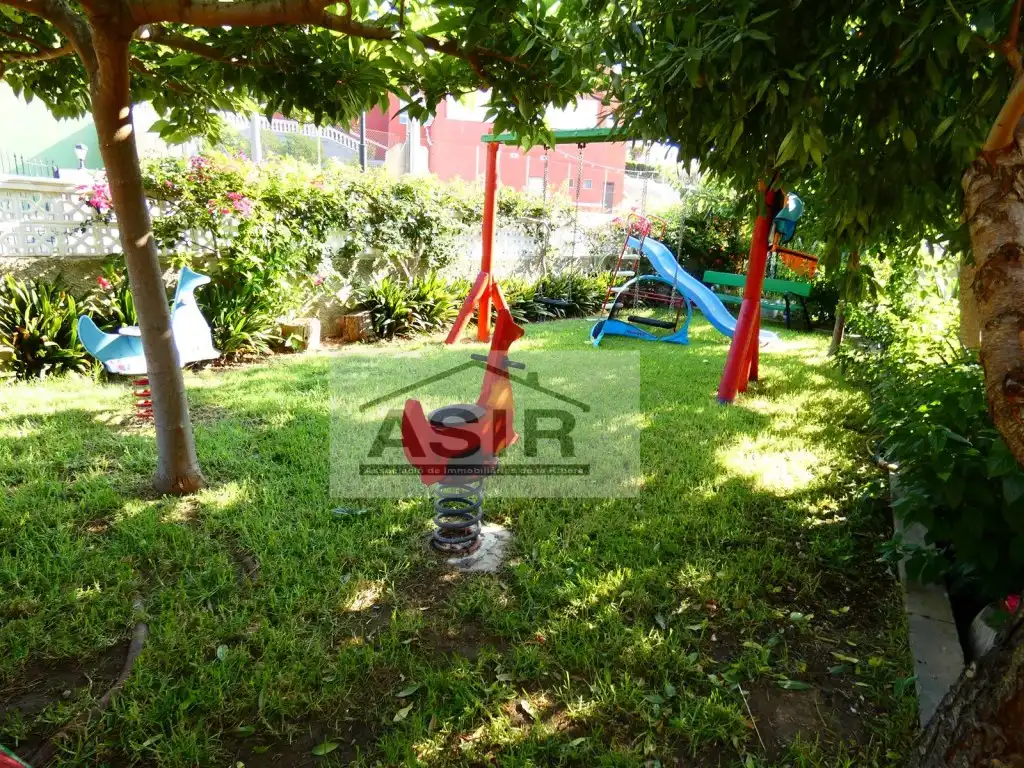 Jardín de Casa o chalet en venta en Alzira con Aire acondicionado, Jardín privado y Terraza
