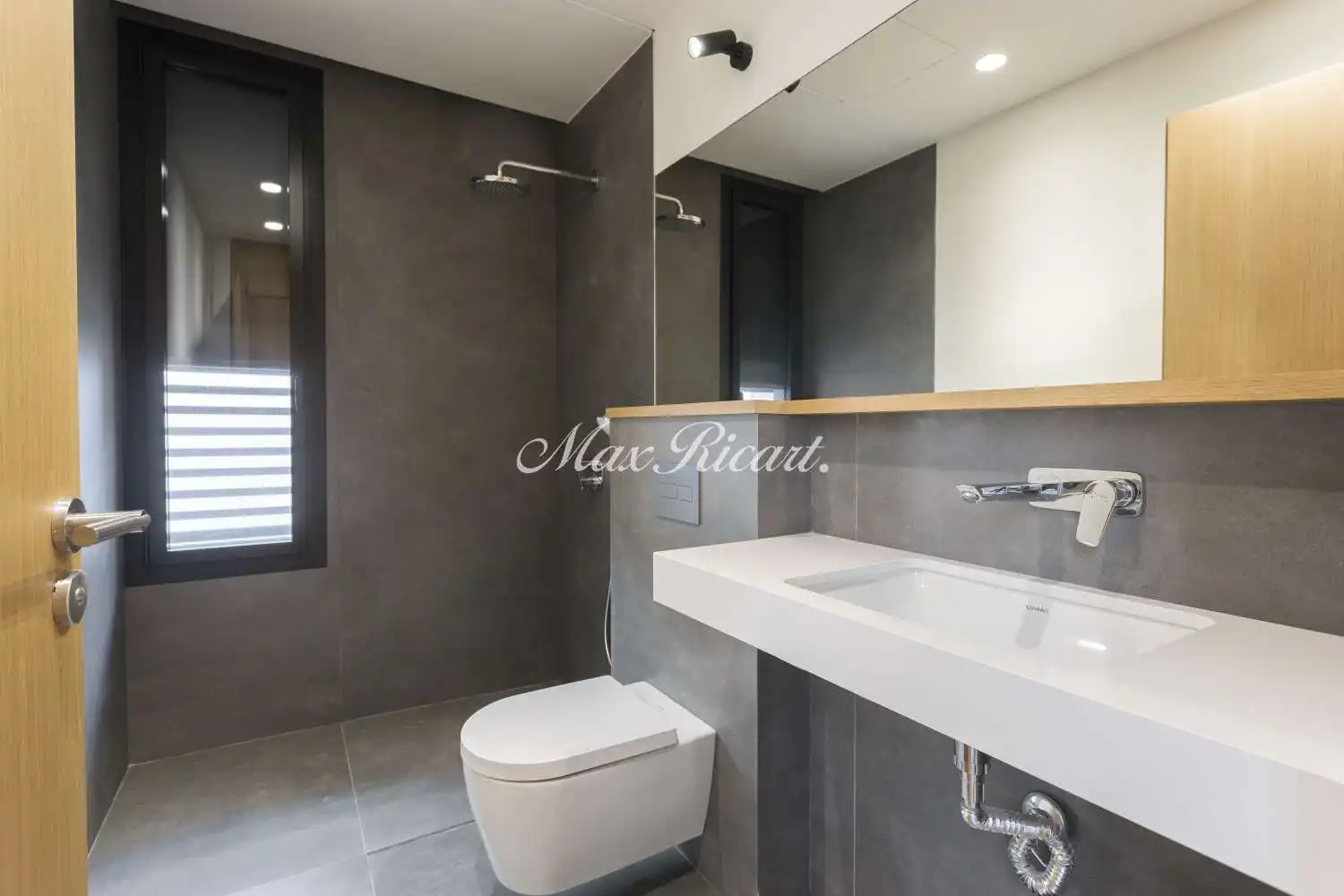 Baño de Casa o chalet de alquiler en Barcelona con Aire acondicionado, Calefacción y Terraza