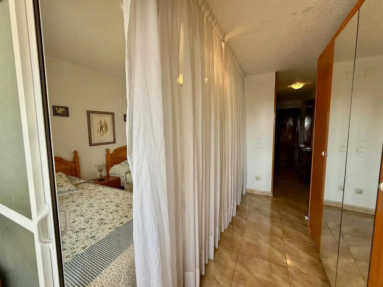 Dormitori de Estudi en venda en Benidorm amb Aire condicionat, Moblat i Piscina comunitària