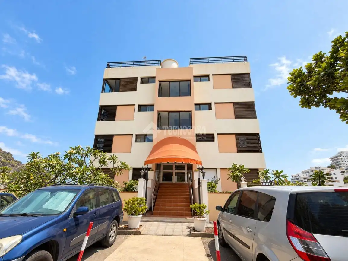 Exterior view of Study for sale in Icod de los Vinos