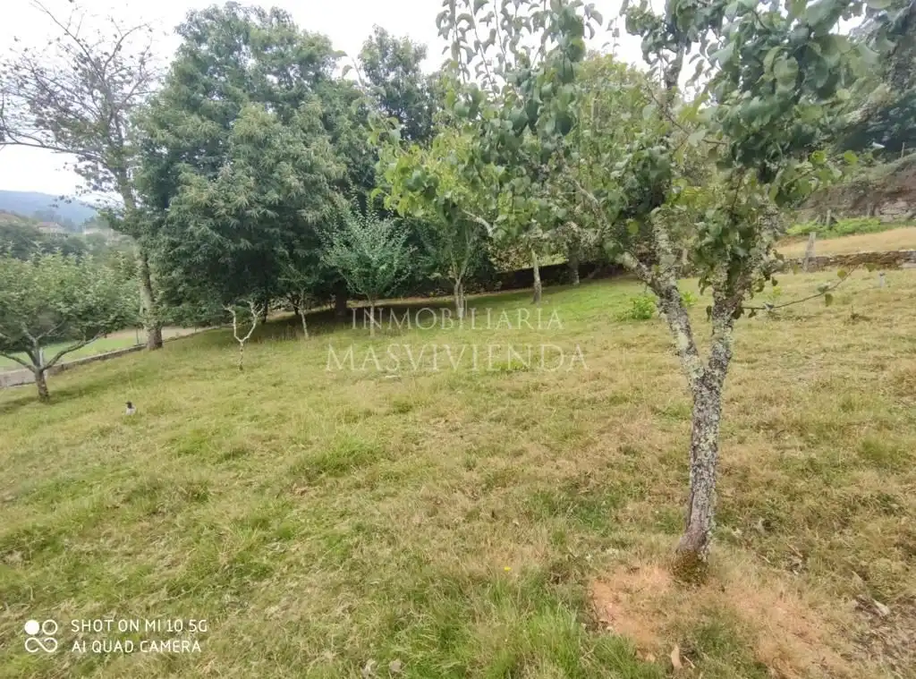 Casa o xalet en venda en Moraña amb Calefacció i Jardí privat