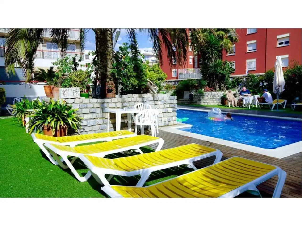 Swimming pool of Study for rent in Calella  with Air Conditioner, Heating and Terrace