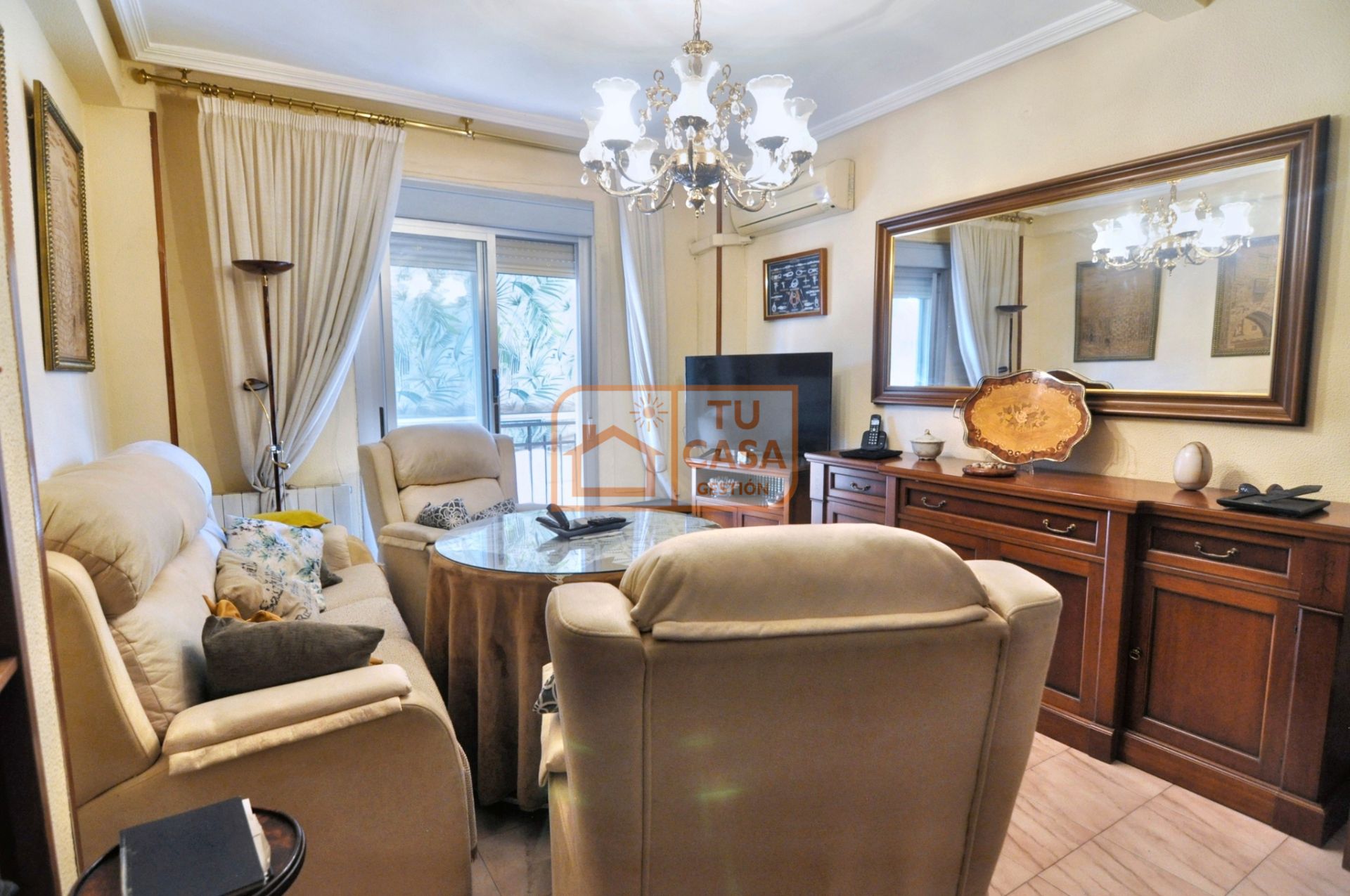 Sala de estar de Piso en venta en Cáceres Capital con Aire acondicionado, Calefacción y Parquet
